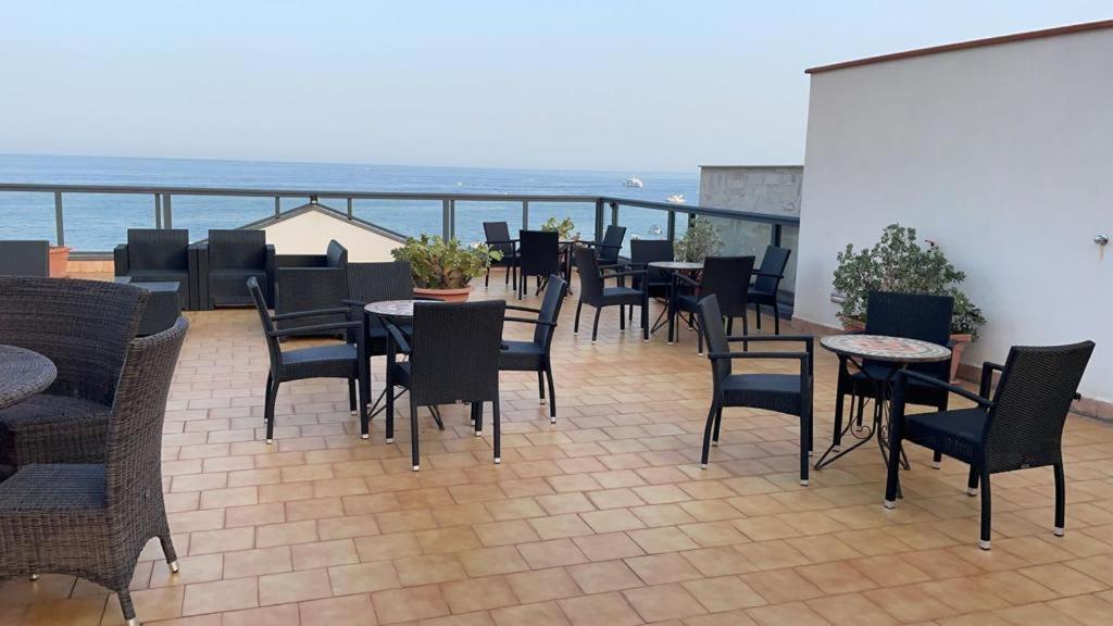 Sirina House Taormina Aparthotel Exterior photo